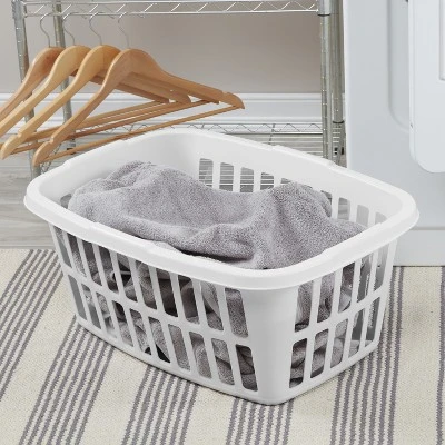1.5bu Laundry Basket White - Brightroom™: Large Portable Clothes Hamper With Built-In Handles, 52.8L Capacity 5 1.5bu Laundry Basket White - Brightroom™: Large Portable Clothes Hamper With Built-In Handles, 52.8L Capacity - Image 3